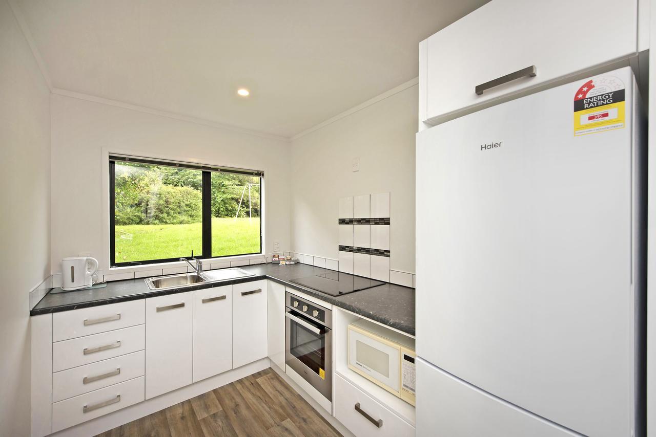 Camellia Court Motel Lower Hutt Bagian luar foto